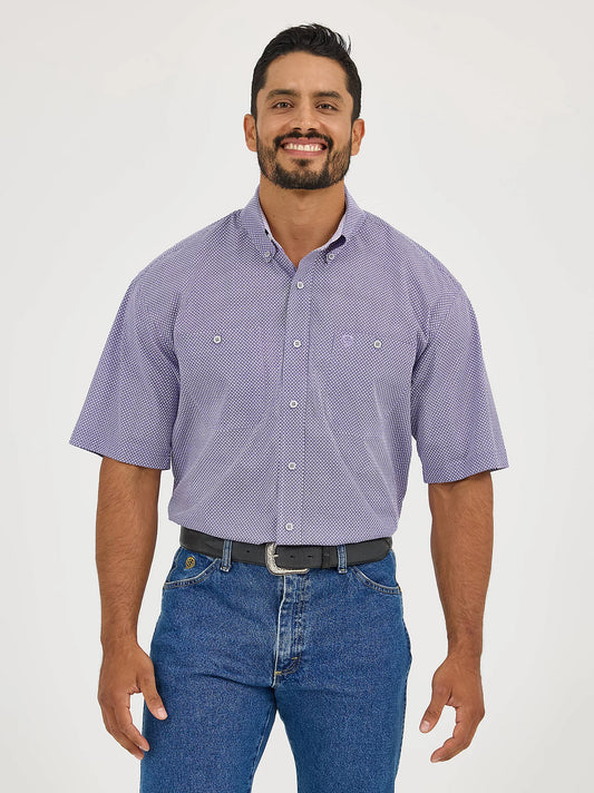 Wrangler® George Strait™ Short Sleeve Two Pocket Button Down Shirt