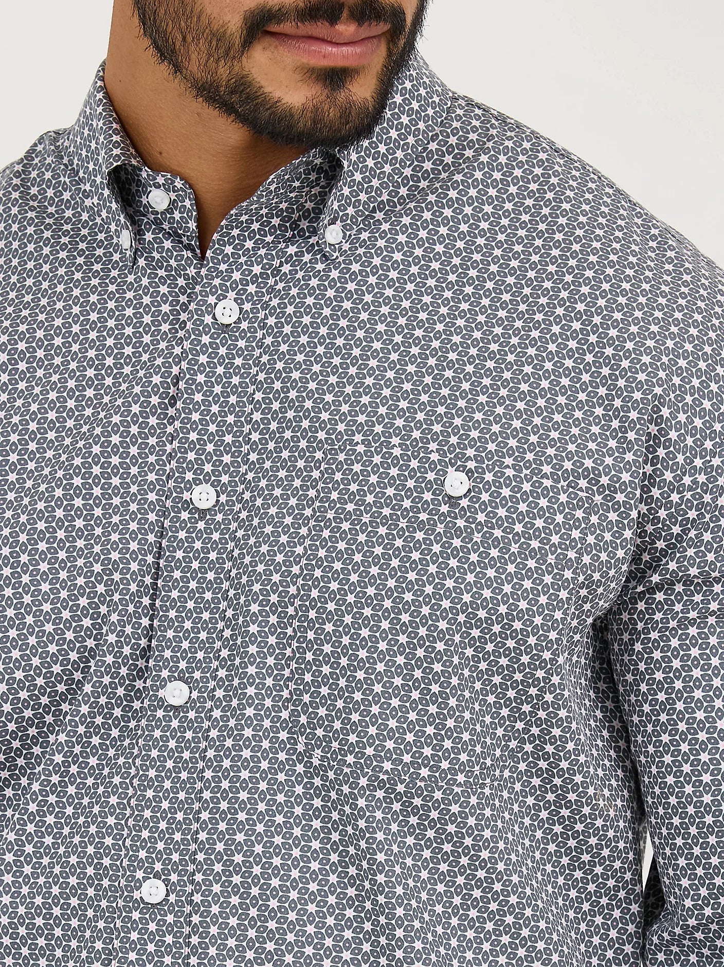 Men's Wrangler Bucking Cancer Western Snap Shirt