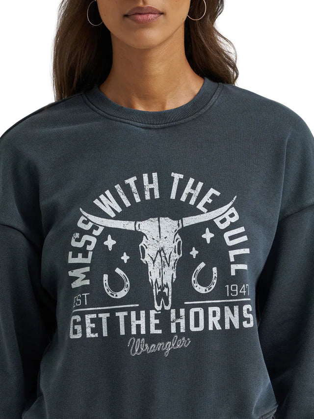 Cropped Mess with the bull you get the horns Crewneck
